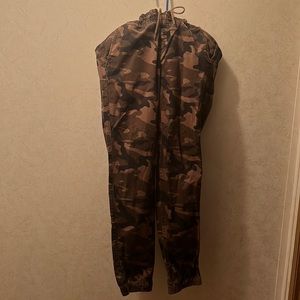 Aeropostale Camo Joggers